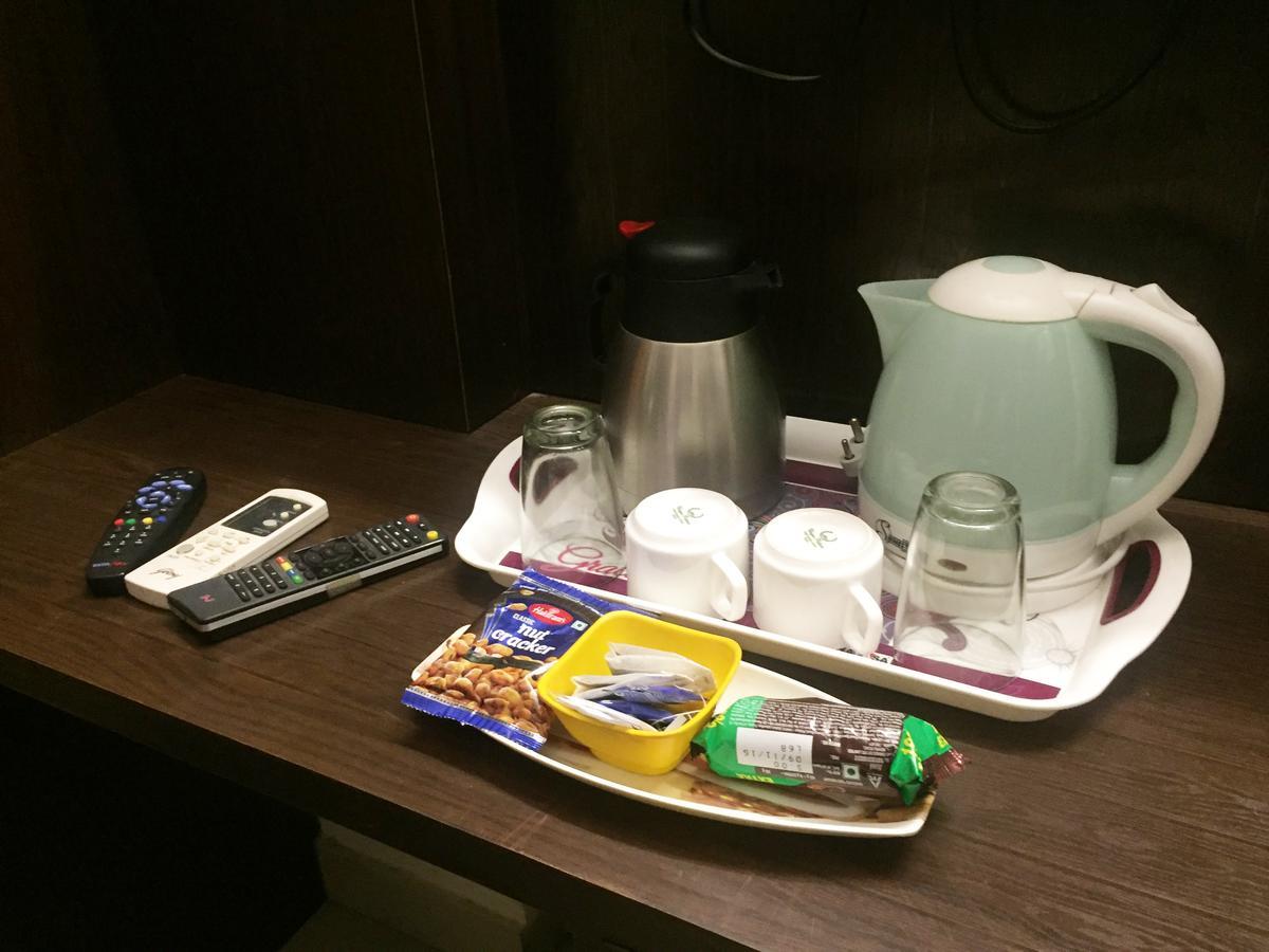 Anantkoti Hotel Yeni Delhi Dış mekan fotoğraf