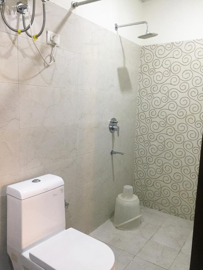 Anantkoti Hotel Yeni Delhi Dış mekan fotoğraf