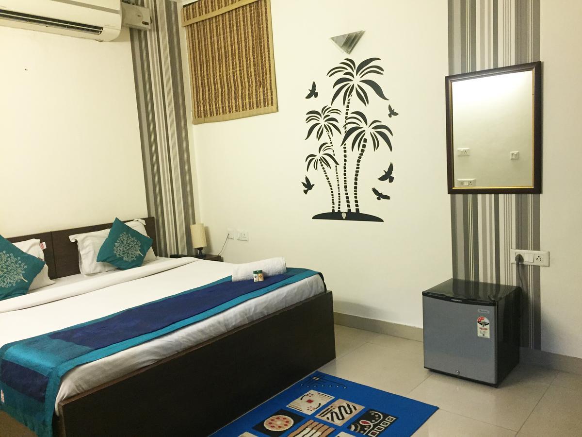 Anantkoti Hotel Yeni Delhi Dış mekan fotoğraf