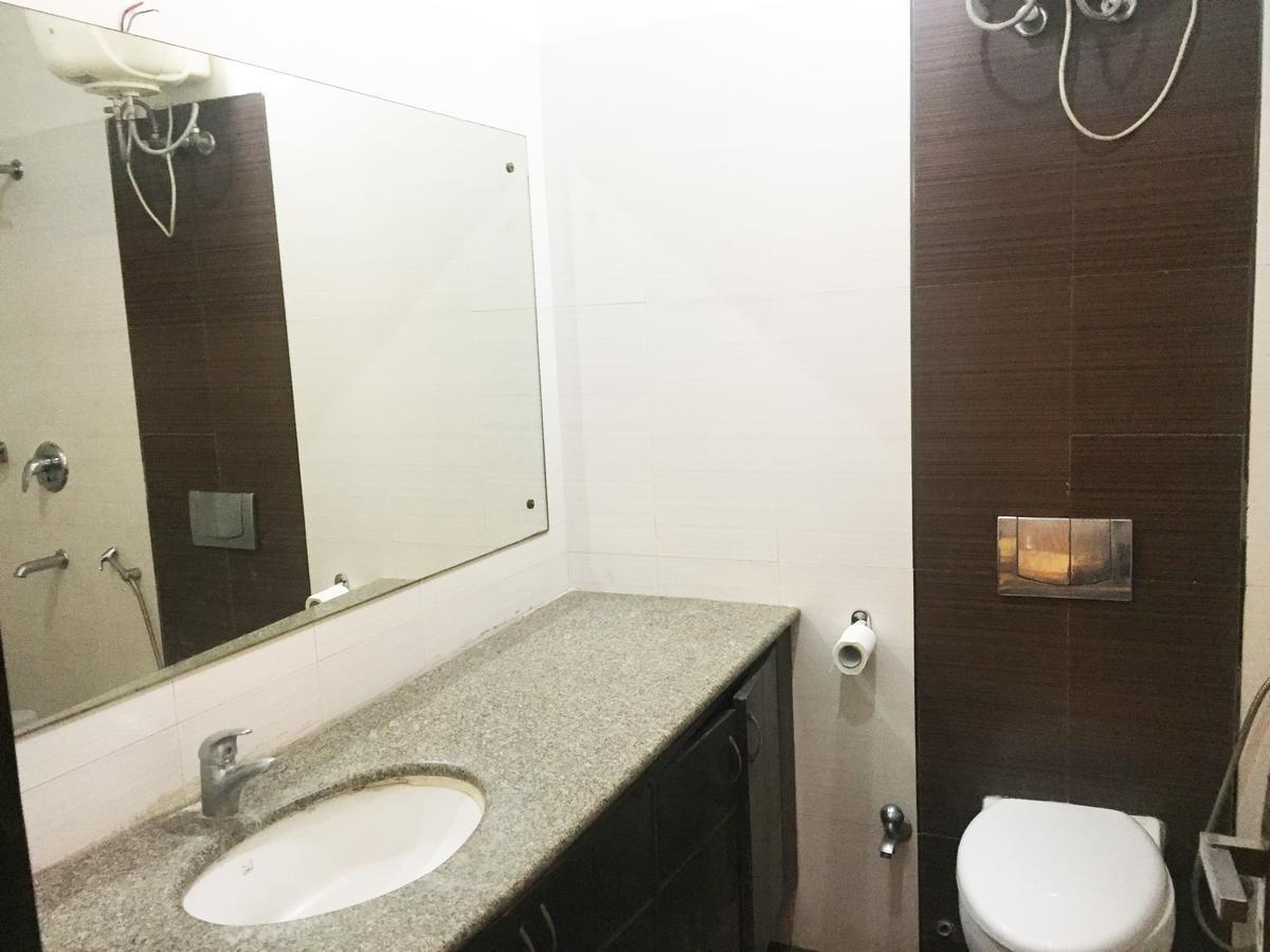 Anantkoti Hotel Yeni Delhi Dış mekan fotoğraf