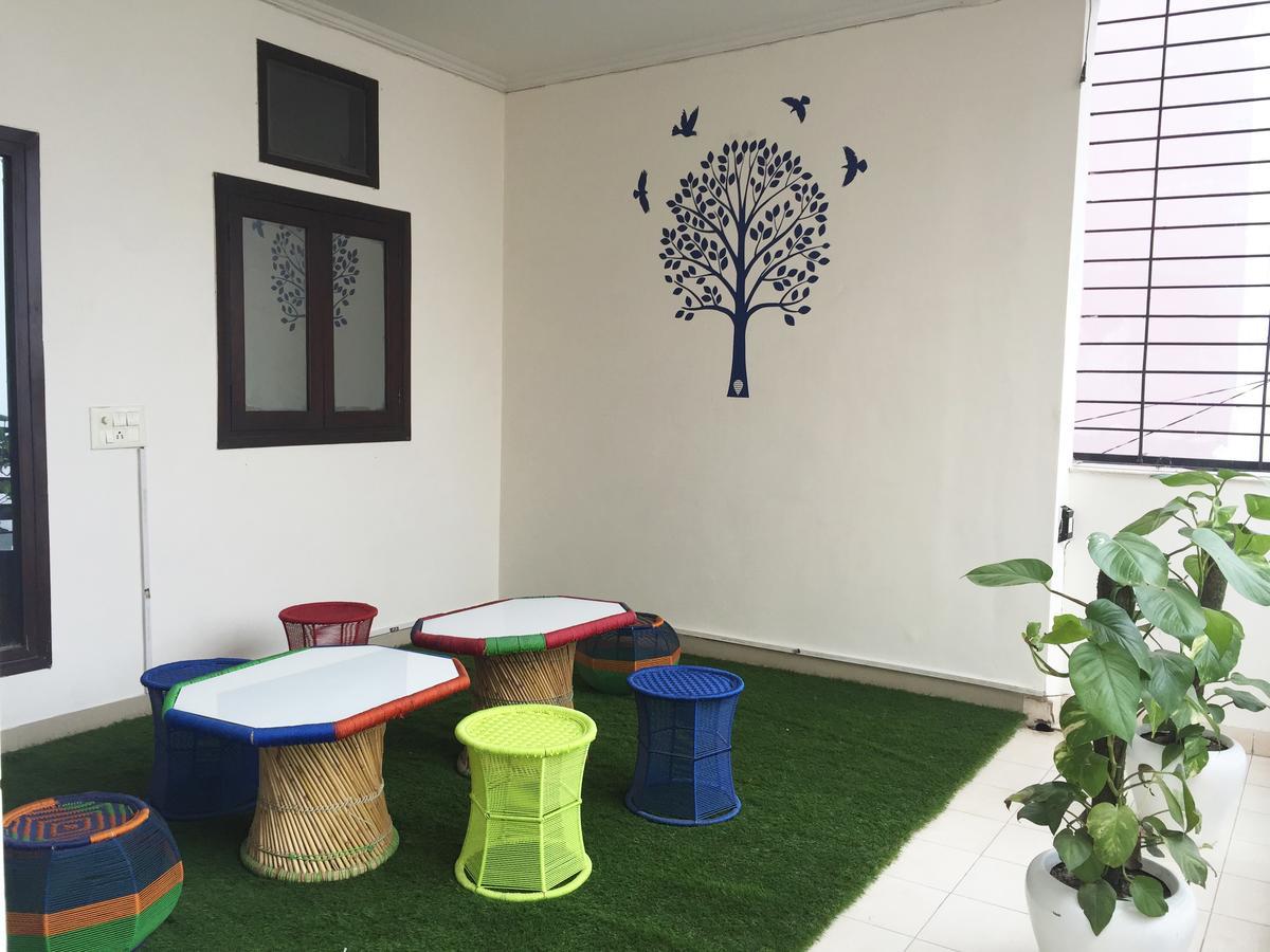 Anantkoti Hotel Yeni Delhi Dış mekan fotoğraf