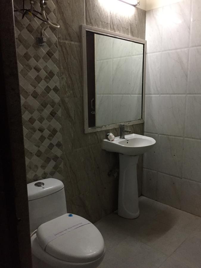 Anantkoti Hotel Yeni Delhi Dış mekan fotoğraf